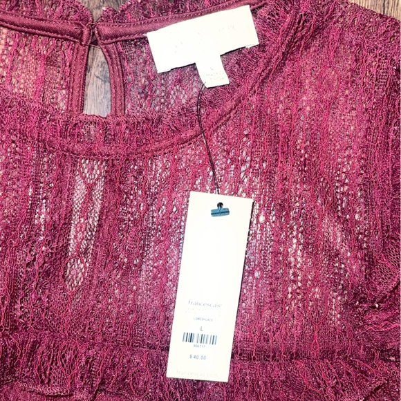 Francesca’s Top with tags - Picture 2 of 5